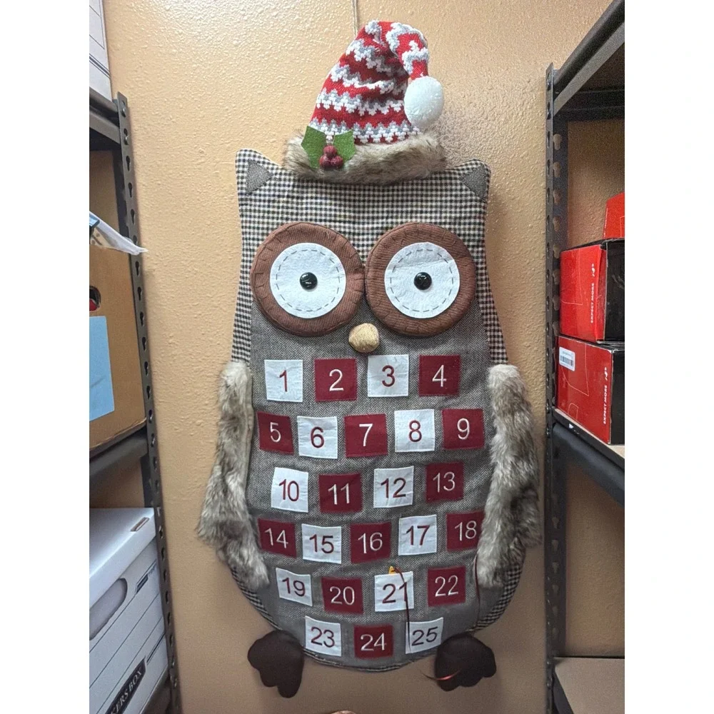 Large Owl Christmas Advent Calendar 25 Day Countdown Wall Hanging Faux Fur 46in